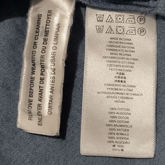 Michael Kors Women’s Top Chambray Blue Off the Shoulder Smocked Blouse Large - Picture 6 of 9